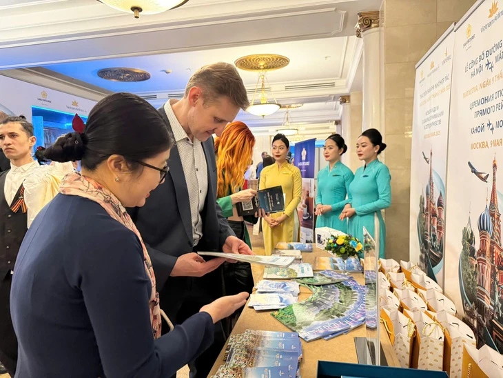 Việt Nam đẩy mạnh xúc tiến du lịch tại Nga, công bố đường bay thẳng Hà Nội – Moscow