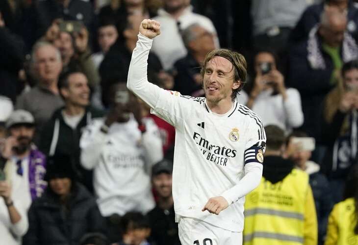 Tin tức thể thao sáng 24-2: 'Siêu phẩm' của Modric giúp Real Madrid bám đuổi Barca