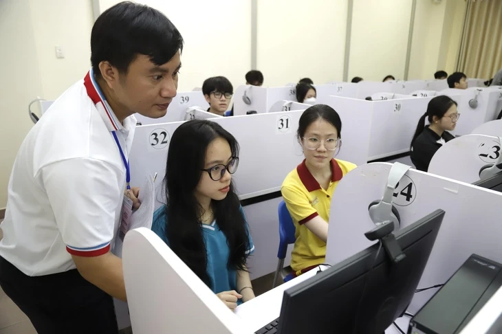 Trường đại học Sư phạm TP.HCM tuyển sinh kết hợp xét tuyển và thi tuyển