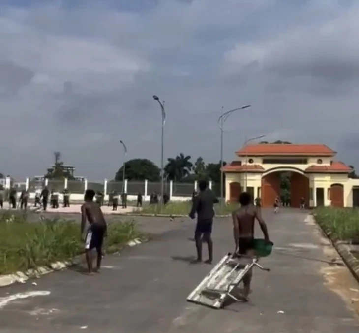 Việt Nam xử lý những người Nigeria cư trú bất hợp pháp theo đúng pháp luật