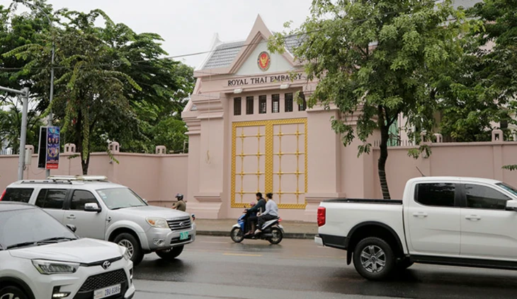 Campuchia hạ cấp quan hệ ngoại giao với Thái Lan xuống mức thấp nhất