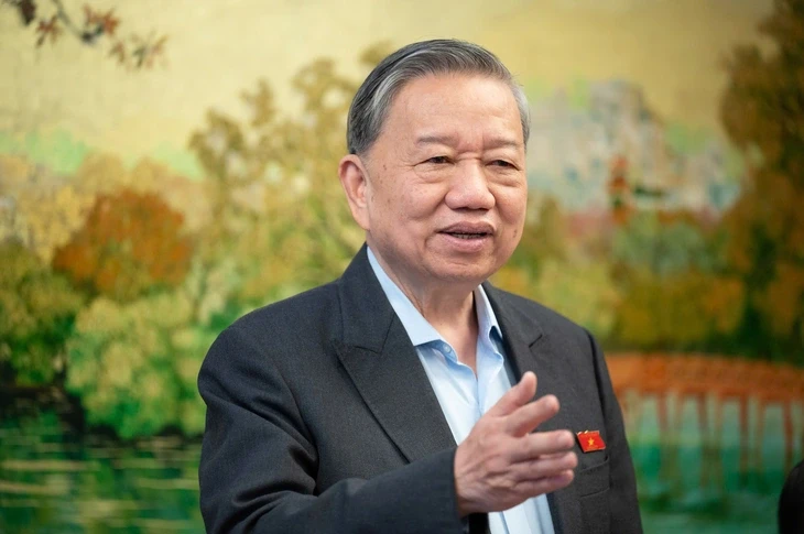 Tổng Bí thư Tô Lâm ký ban hành nghị quyết mới của Bộ Chính trị về phát triển kinh tế tư nhân