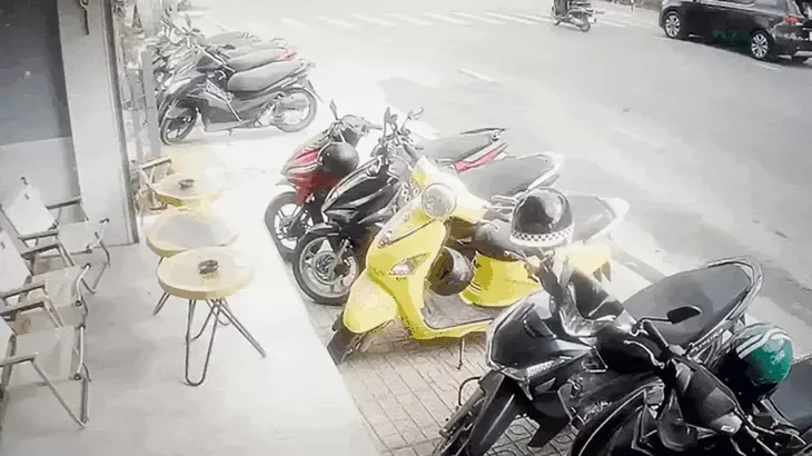Vụ ô tô lao vỉa hè ở Đà Lạt làm 1 người bị thương: Tài xế khai buồn ngủ