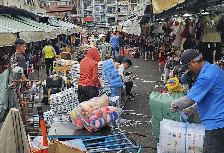 Hơn 300 hộ kinh doanh đăng ký dự hội thảo, mong được giải đáp khi sắp bỏ thuế khoán