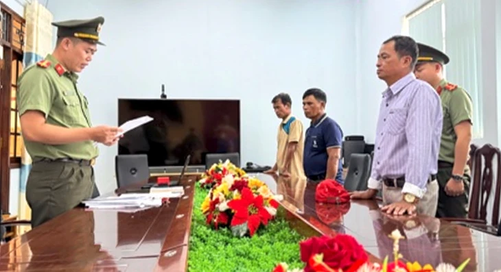 Khởi tố, bắt tạm giam 2 người có hành vi chống phá Nhà nước