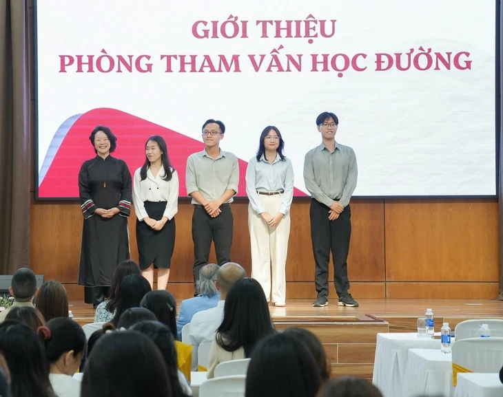 Lựa chọn nghề nghiệp của con cái hay mong muốn của cha mẹ?