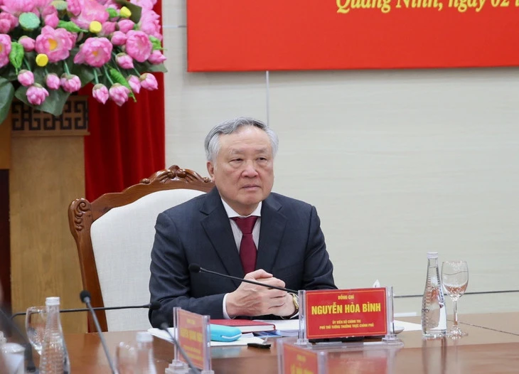 Phó thủ tướng chỉ đạo tháo gỡ dự án sửa chữa máy bay, khu du lịch, đô thị cao cấp tại Vân Đồn