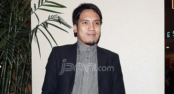 Diisukan Bakal Menikah Lagi, Desta Beri Respons Tegas
