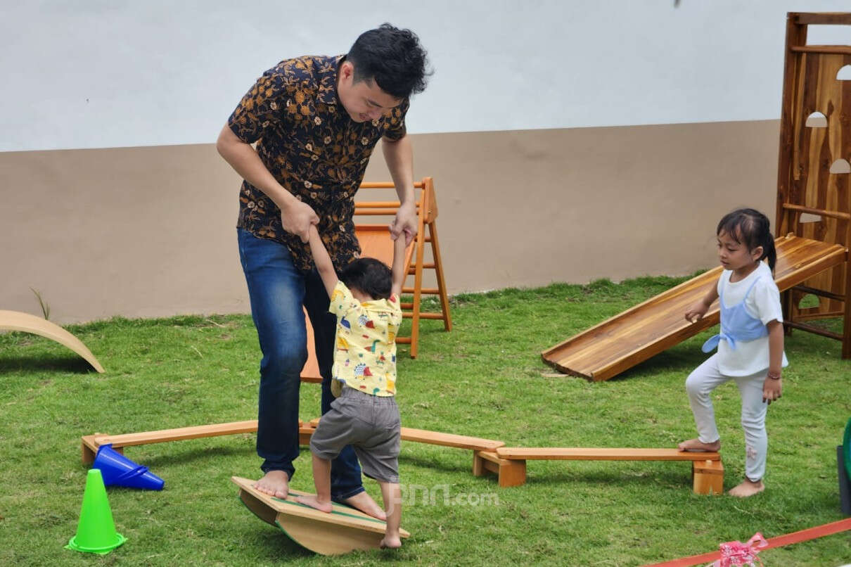 Hadir di Surabaya, Kelas Bermain Bumi & Anak Gali Potensi Tumbuh Kembang Si Buat Hati