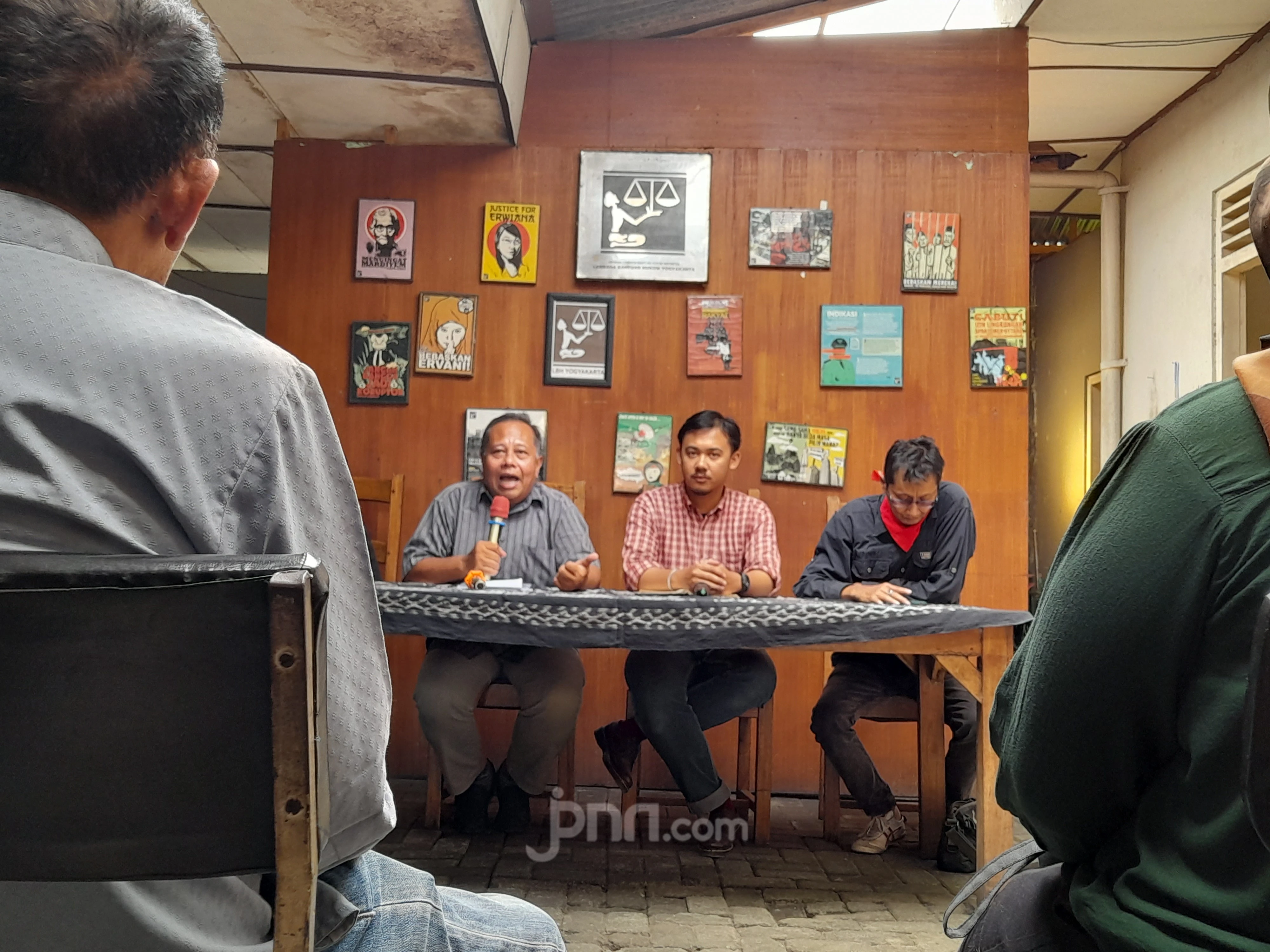 Warga Terdampak Penataan Stasiun Lempuyangan Mengadu ke LBH Jogja