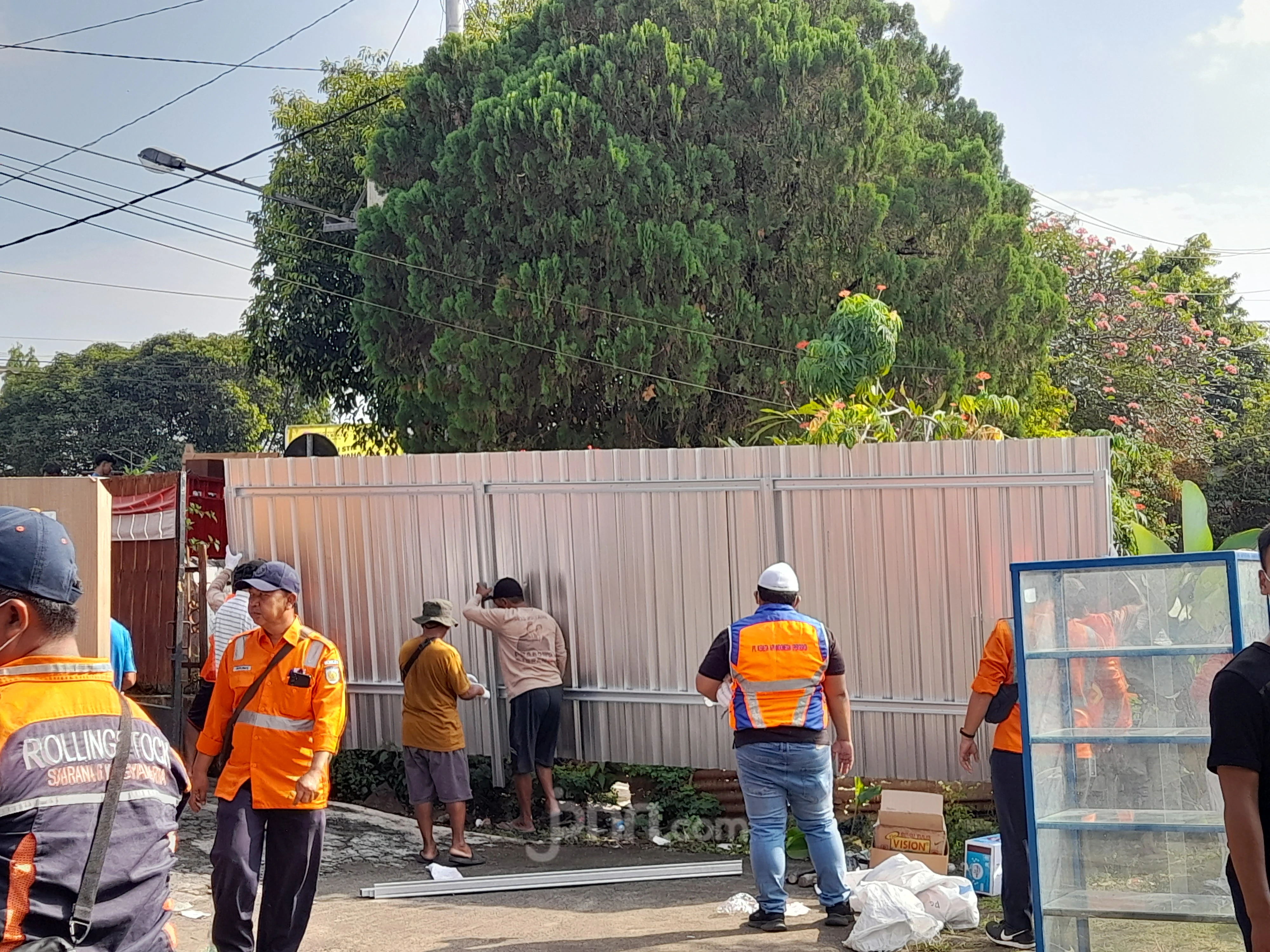 Penghuni Rumah di Tegal Lempuyangan Enggan Menyerah
