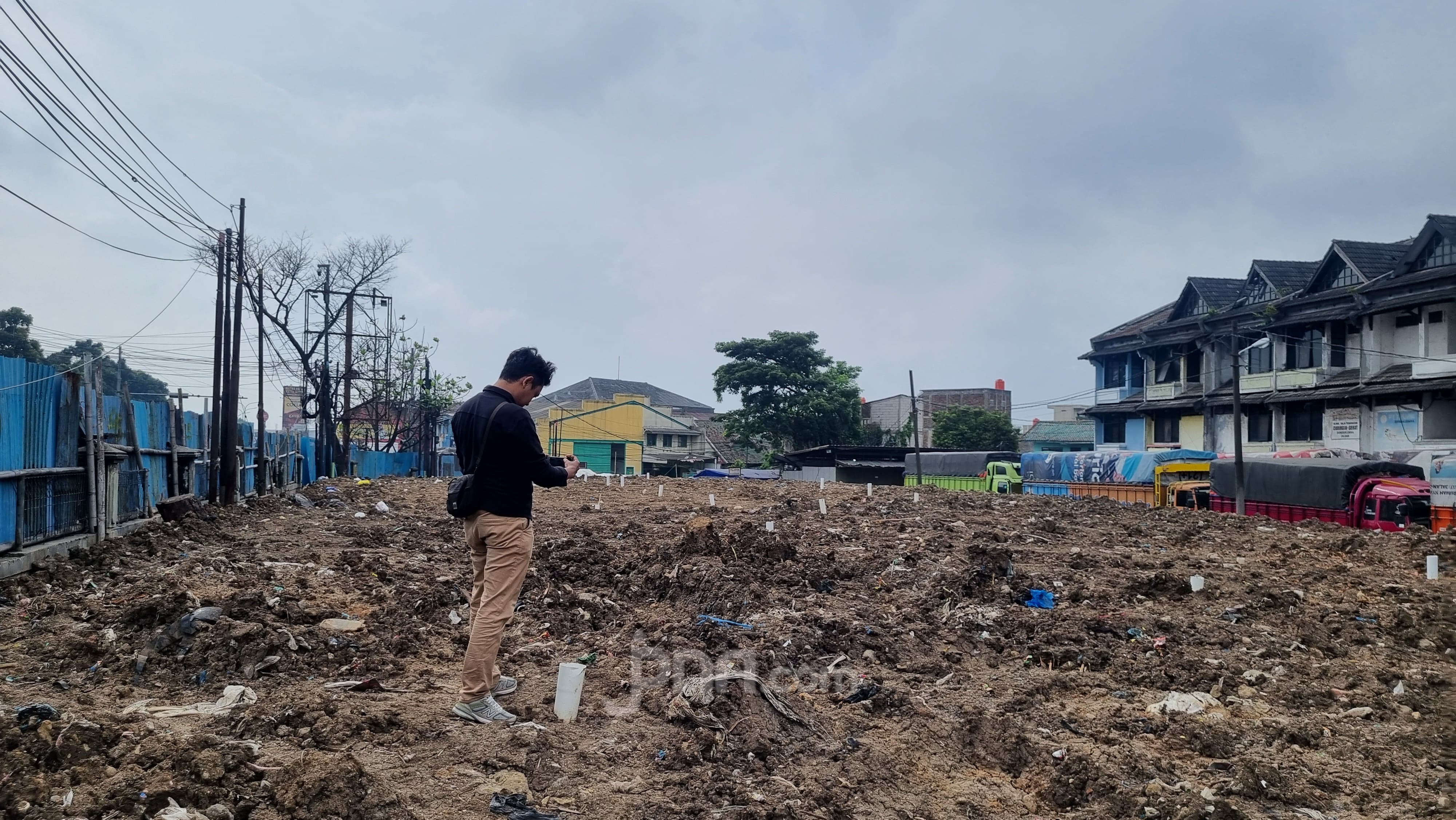 Pasar Caringin Bandung Siap Kelola Sampah Mandiri