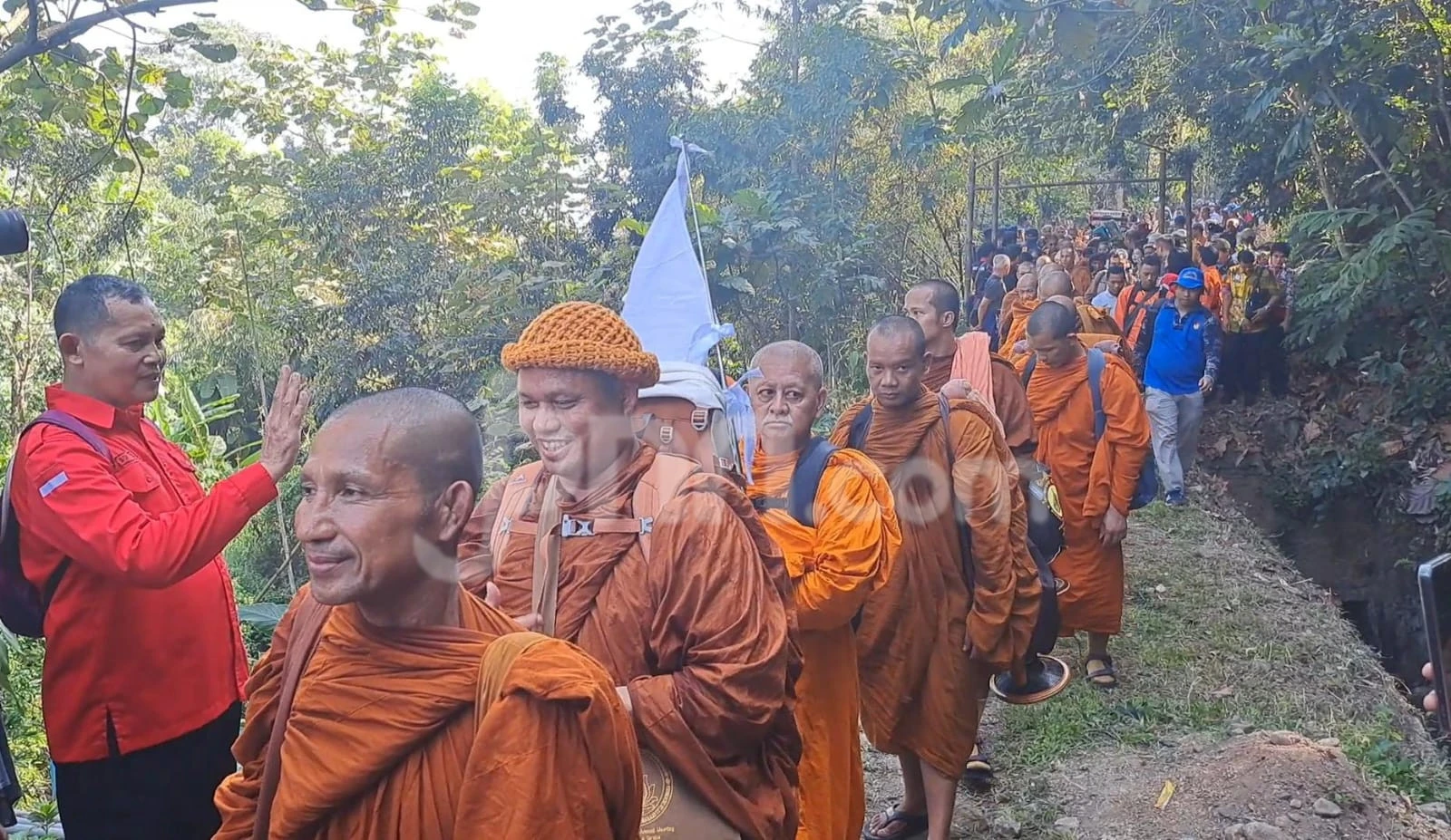 Tempuh 2.500 Km Bangkok-Candi Borobudur, Bhikkhu Thudong Akan Menginap di Semarang