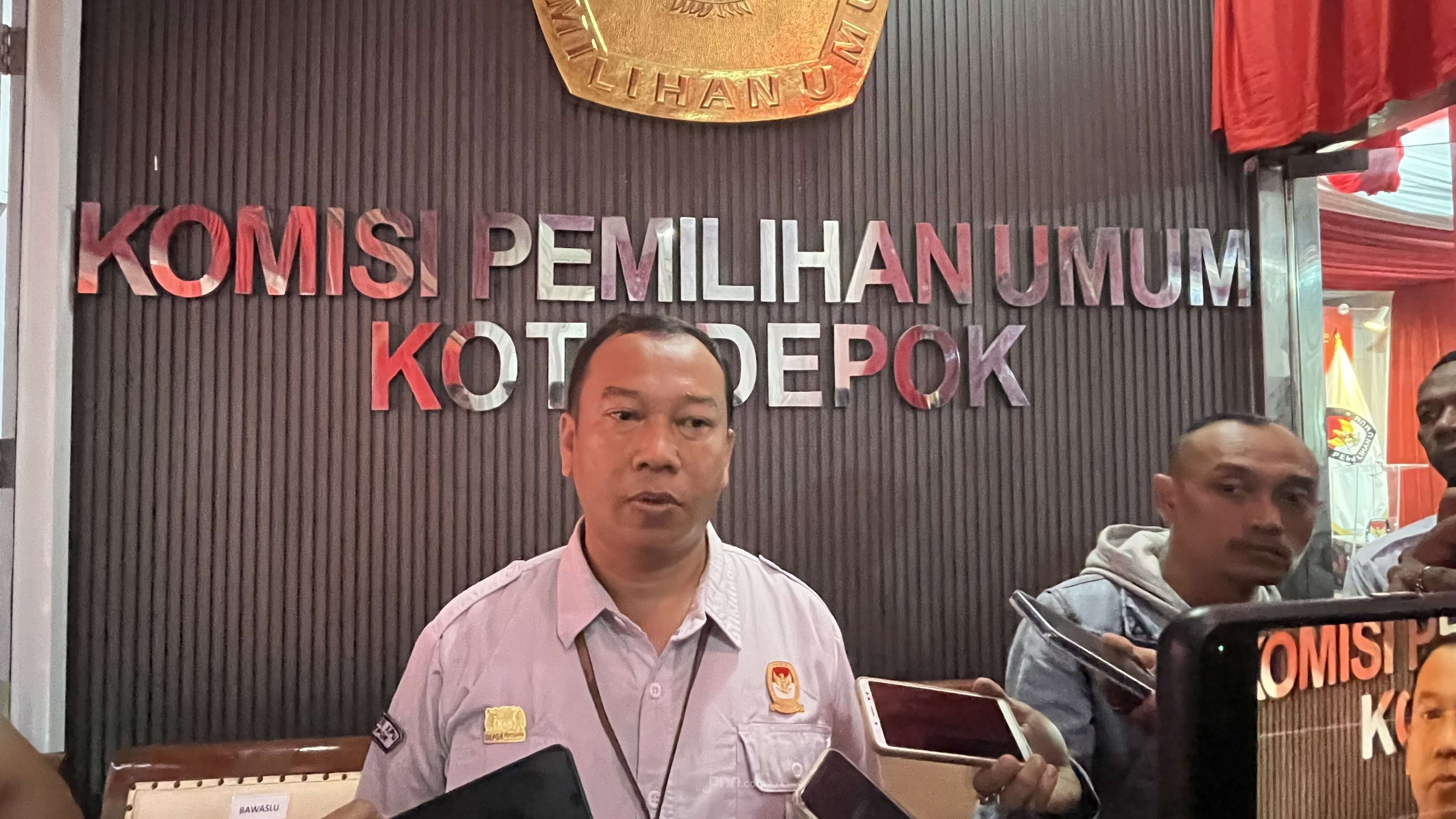 KPU Depok Nyatakan Berkas IBH-Ririn dan Supian-Chandra Lengkap