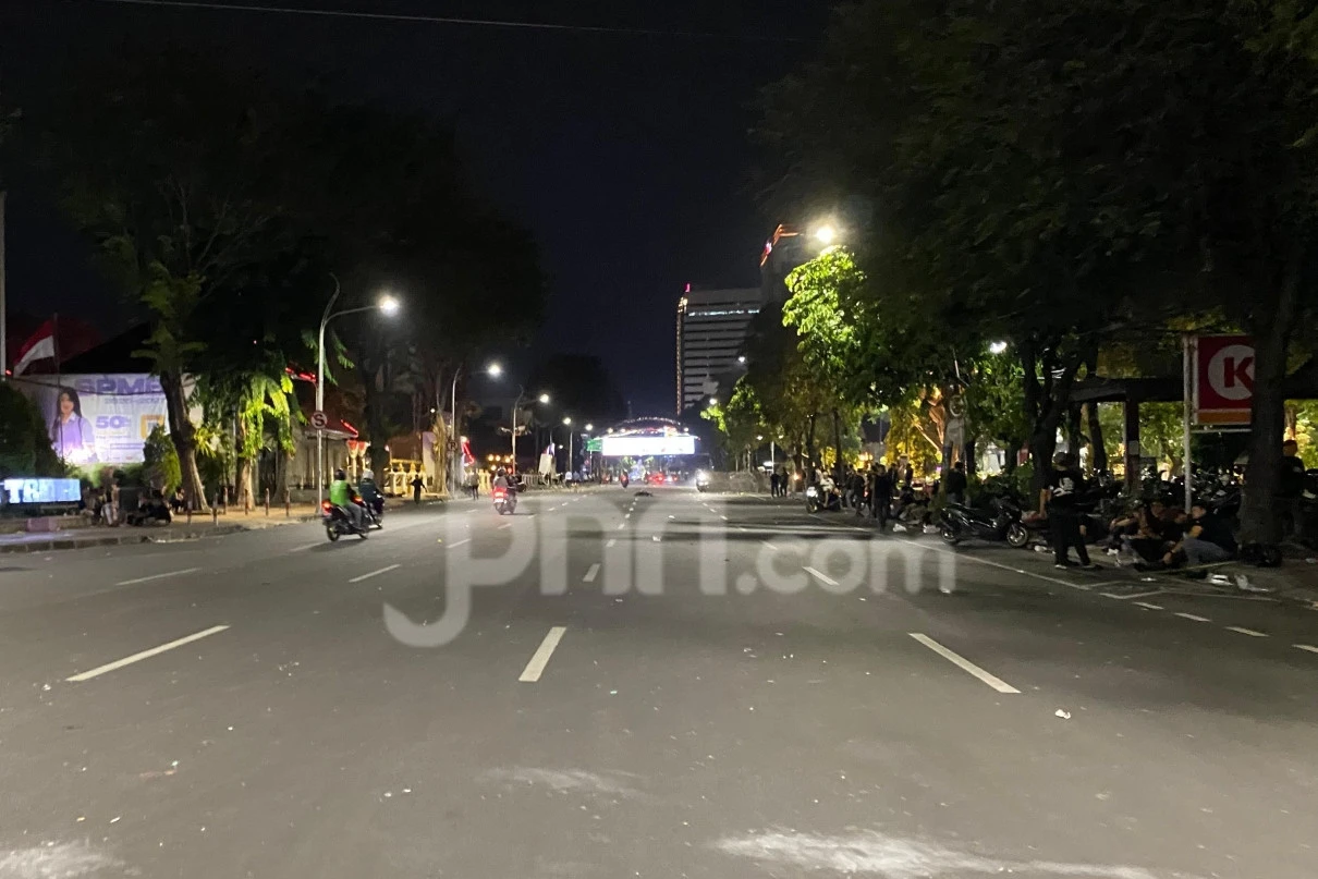 Lalu Lintas di Pusat Kota Surabaya Mulai Pulih Seusai Kericuhan Massa Aksi