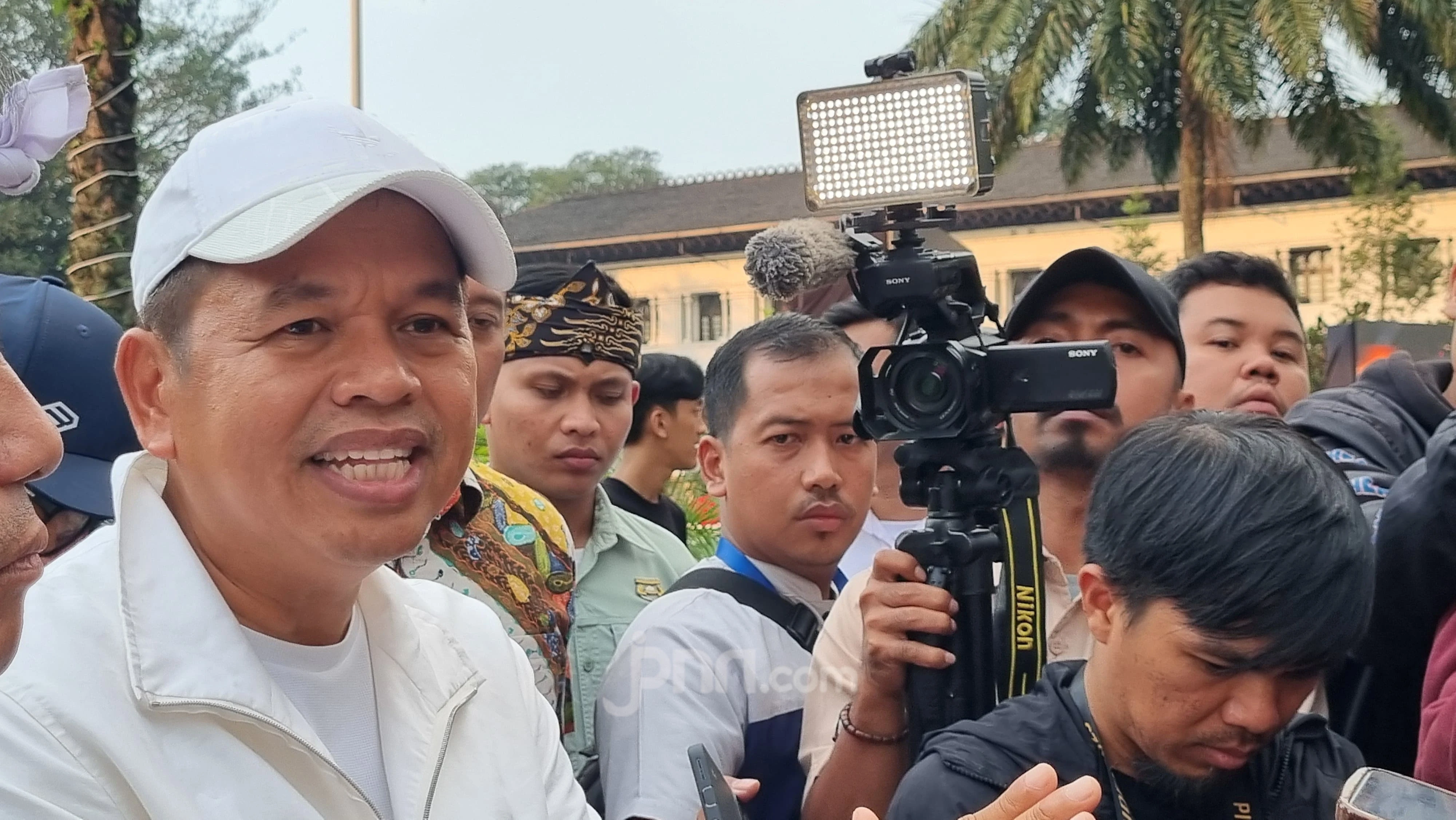 Dedi Mulyadi: 800 Penyejuk Ruangan Akan Dipasang di Ruang Kelas Sekolah