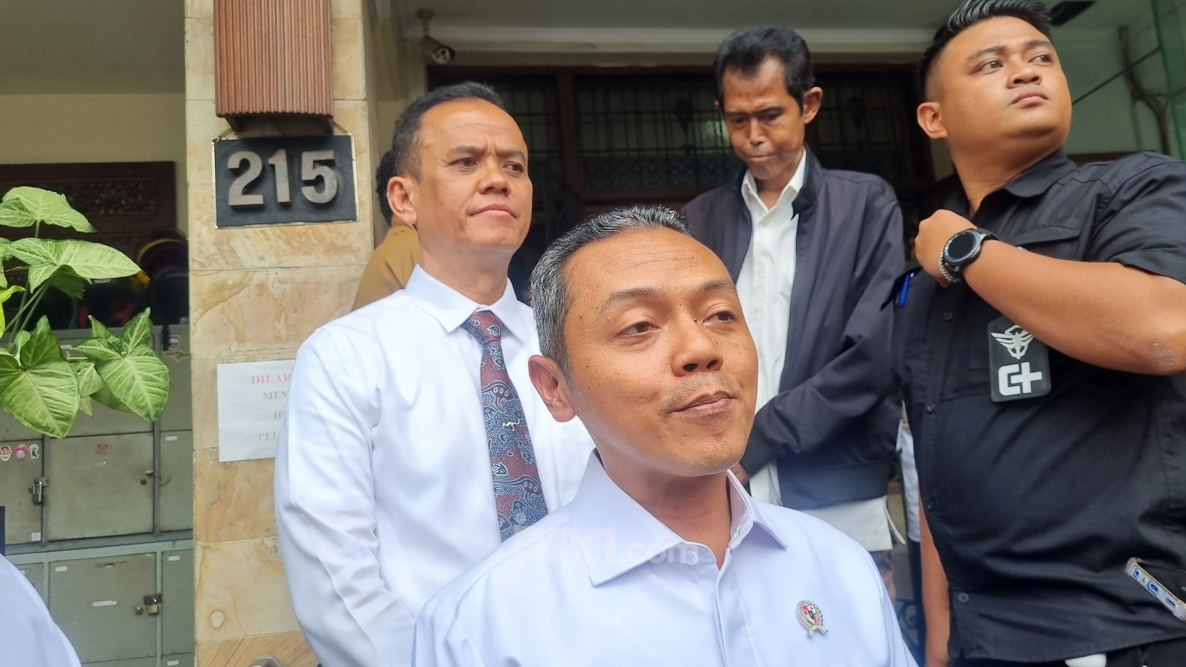 Kemendikdasmen Kaji Kebijakan Penghapusan PR ala Dedi Mulyadi