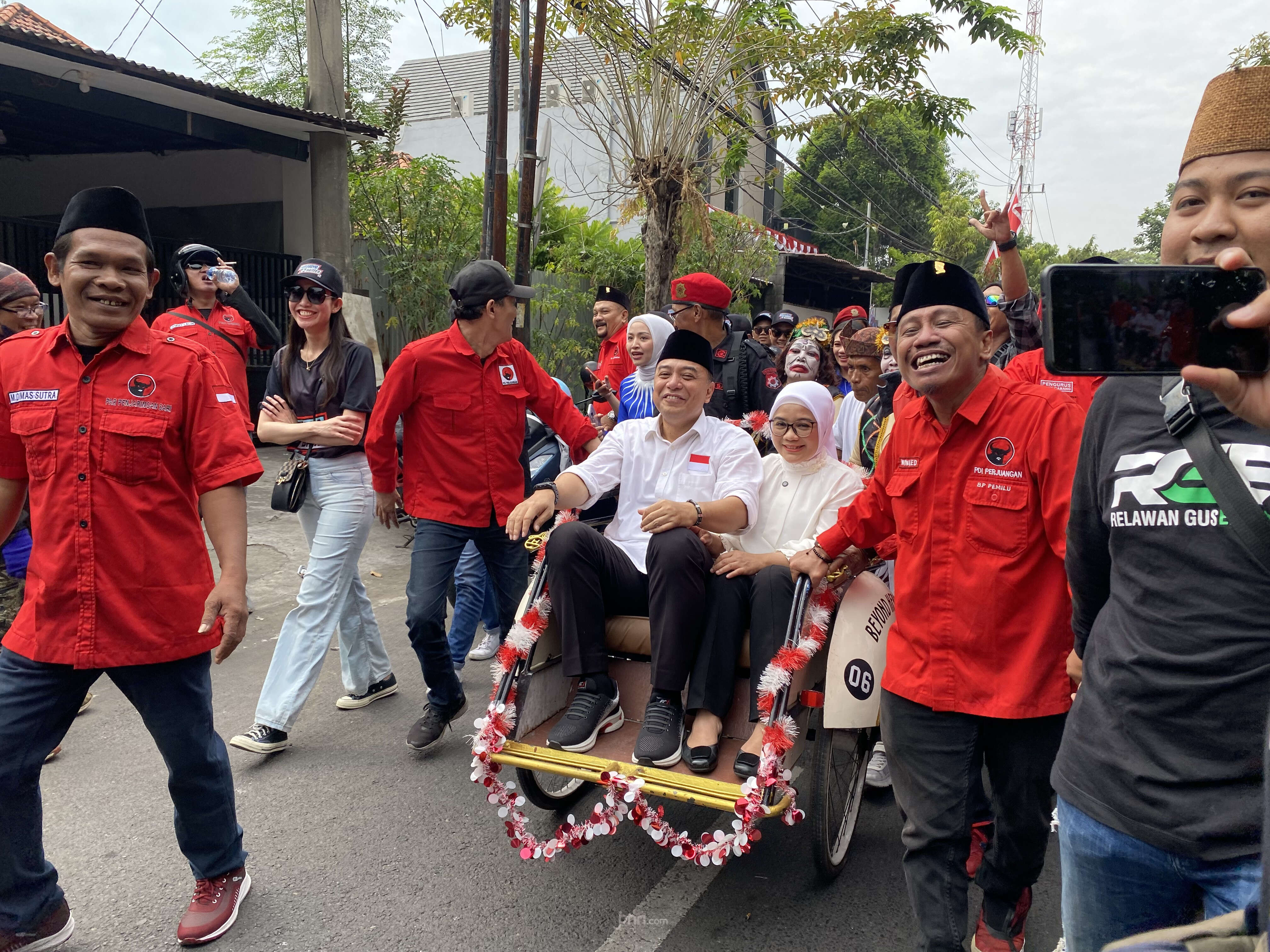 Eri-Armuji Bakal Bentuk Tim Pemenangan Pilkada Surabaya 2024 Meski Lawan Kotak Kosong