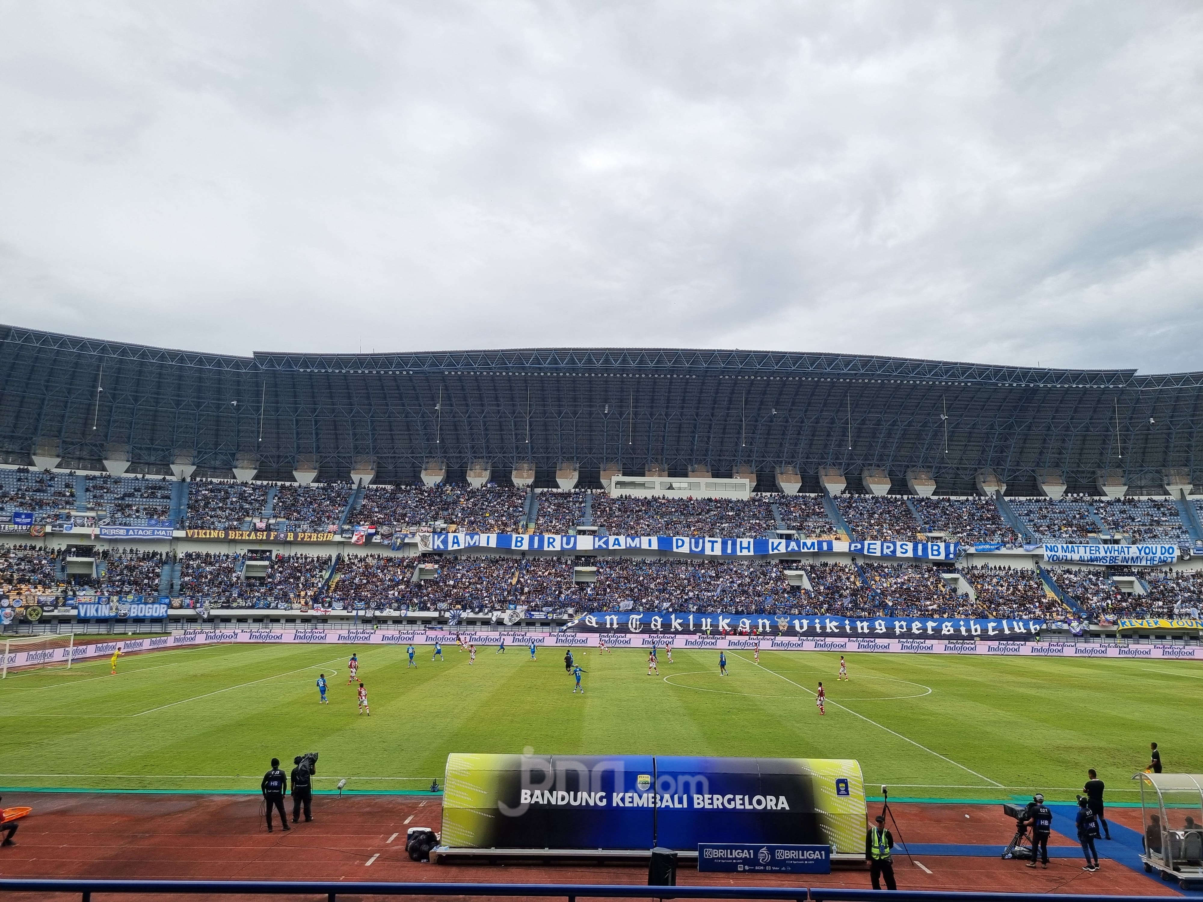 Persib Uji Coba Lapangan GBLA Menjelang Laga Kontra Borneo FC