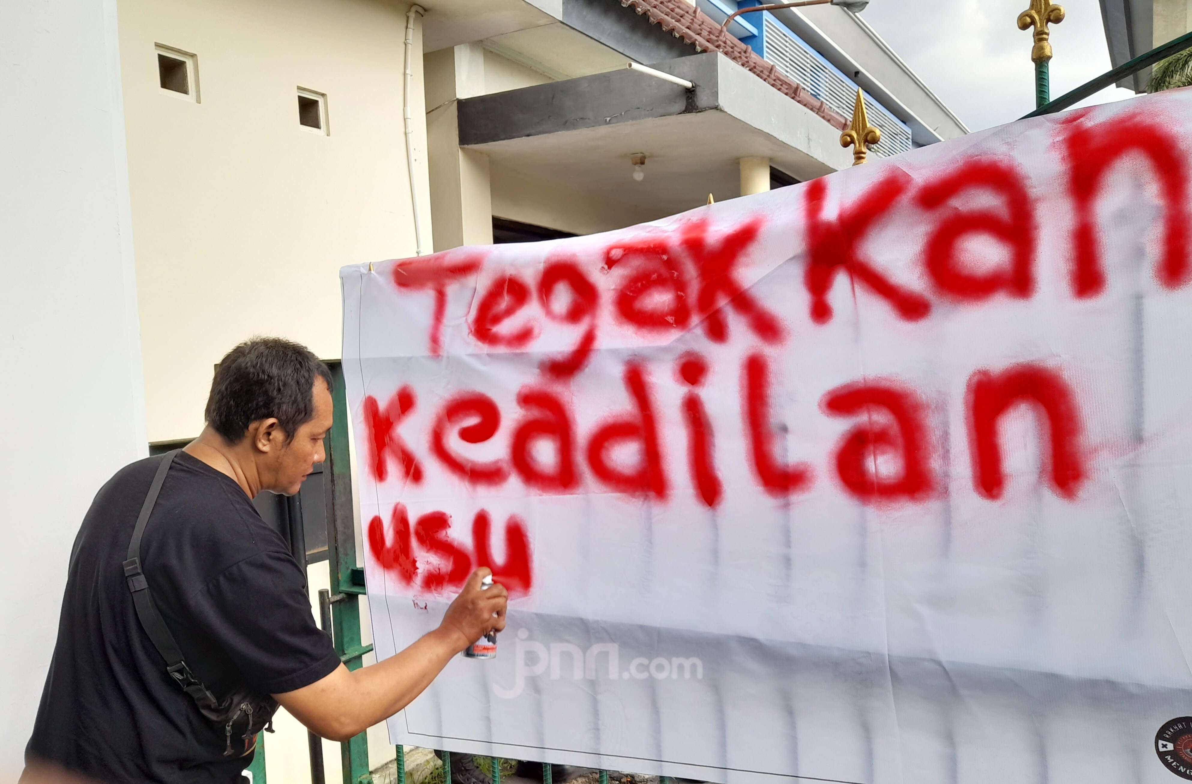 Kejari Sleman jadi Sasaran Demo, Dituntut Mengungkap Dalang Korupsi Dana Hibah