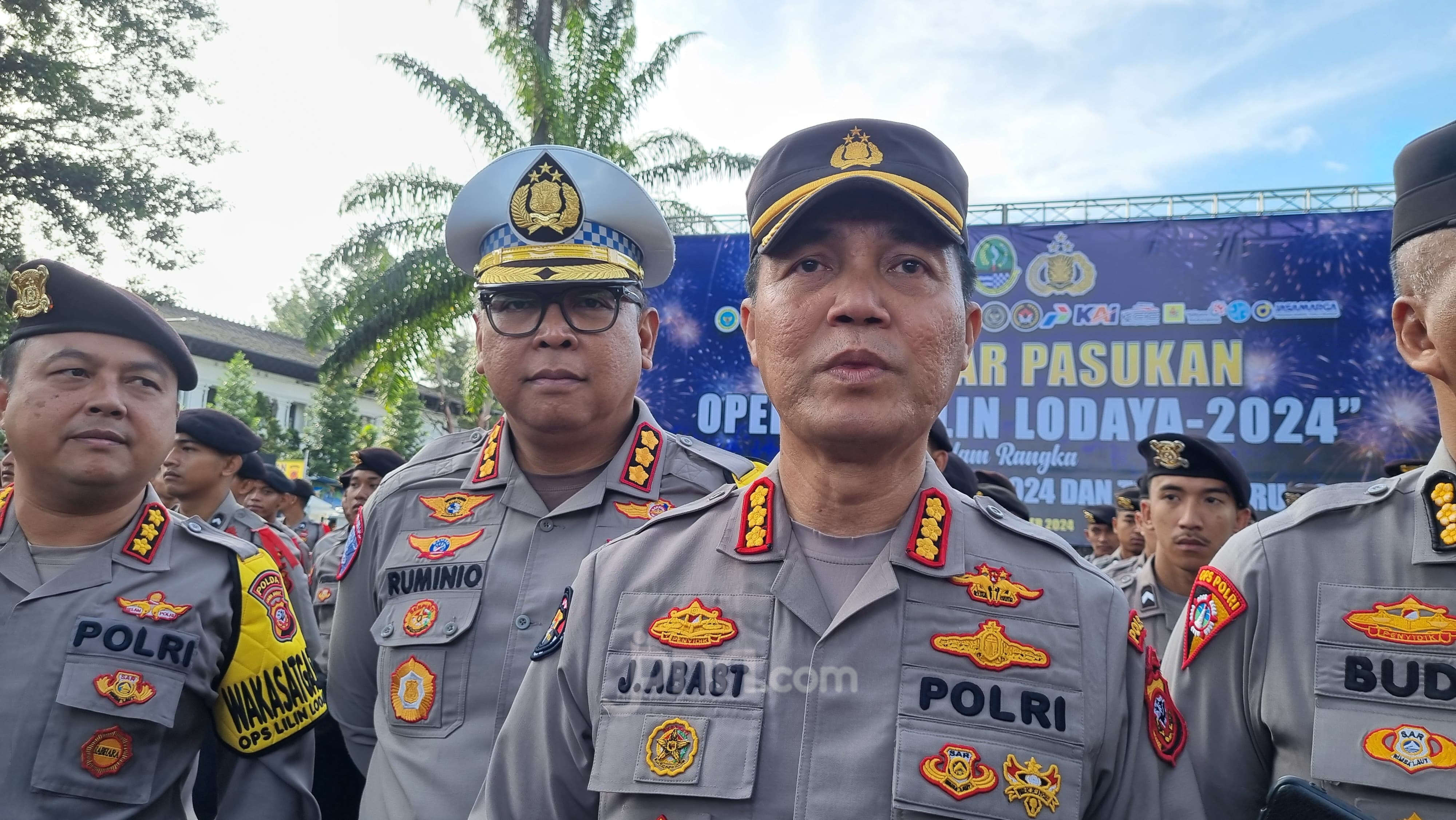 Libur Nataru, Polda Jabar Lakukan Pembatasan Operasional Angkutan Barang