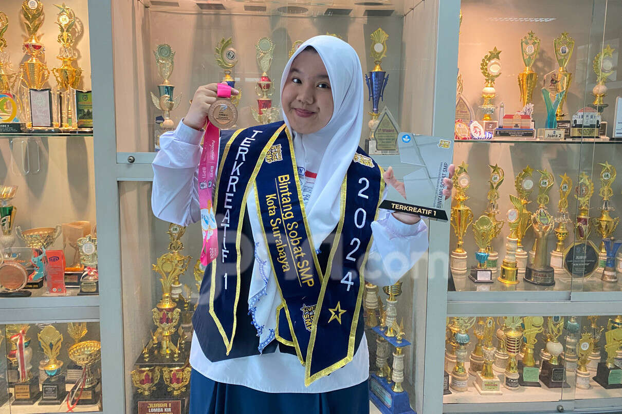 Berangkat dari Hobi, Siswa Al-Hikmah Raih Juara 3 Lomba Mendongeng Nasional