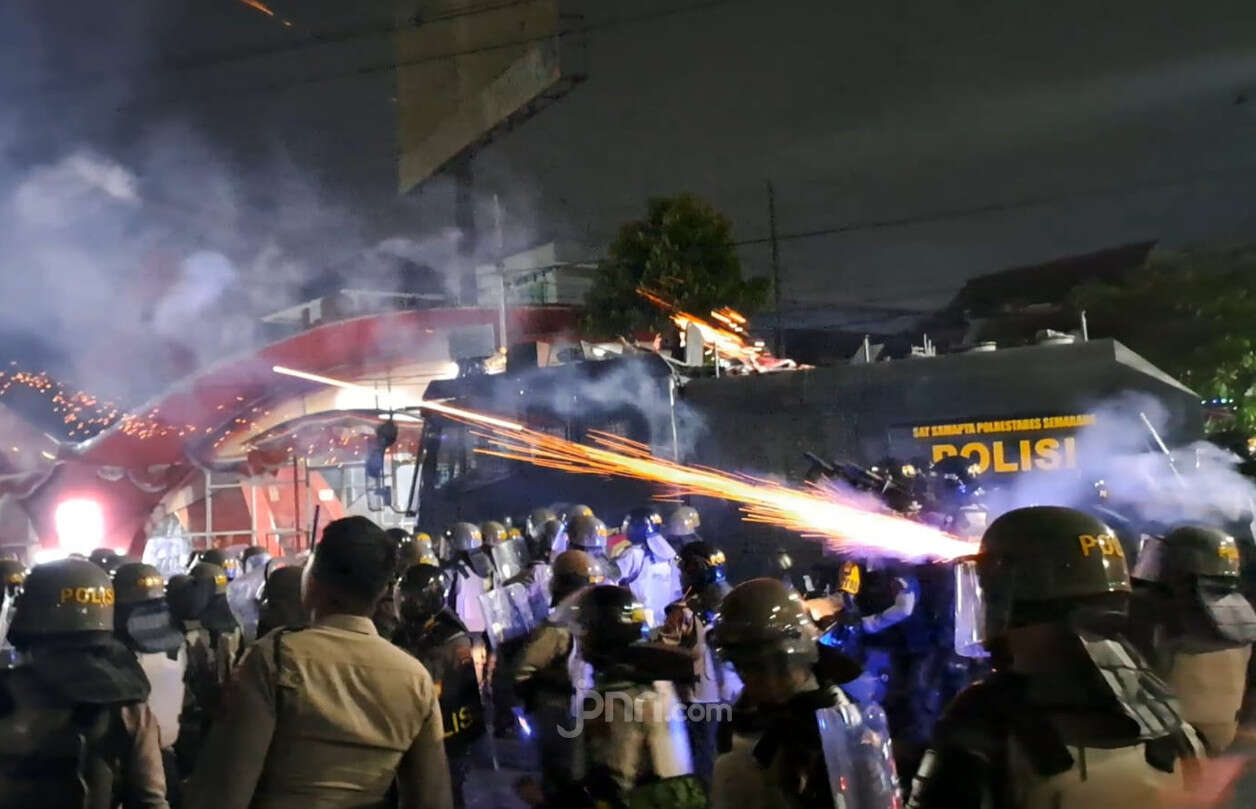 Demonstrasi Mahasiswa di Semarang Berakhir Ricuh, Komnas HAM Lakukan Investigasi