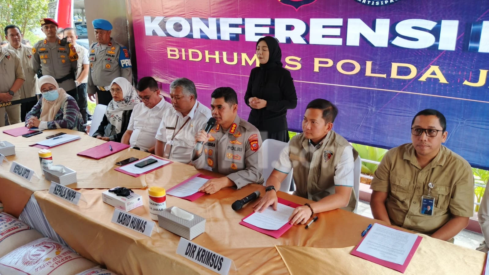 Polda Jabar Bongkar Kasus Peredaran Beras Oplosan Beragam Modus