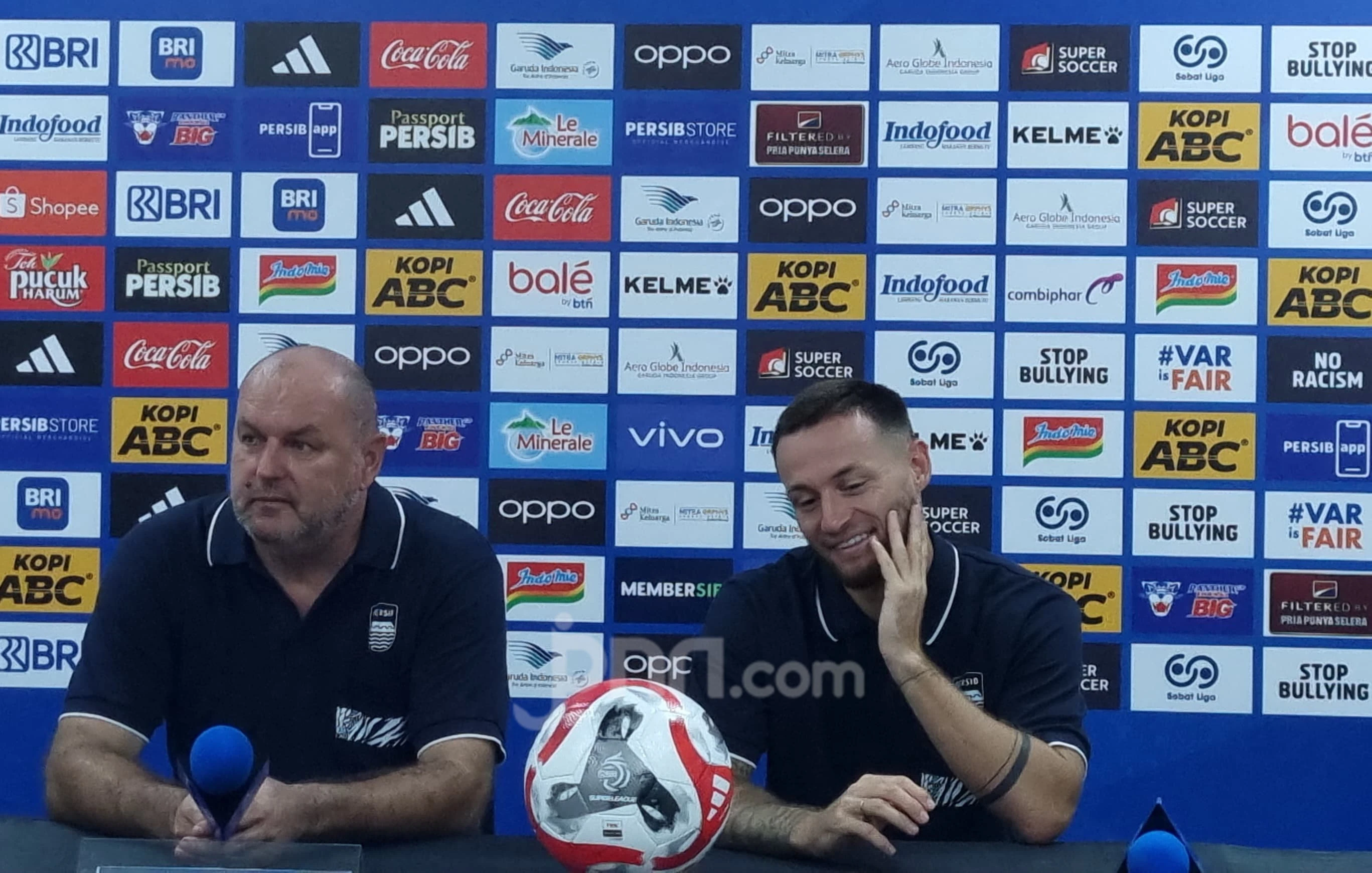 Kapten Persib Optimistis Raih Poin Penuh Lawan Semen Padang di Laga Perdana Super League