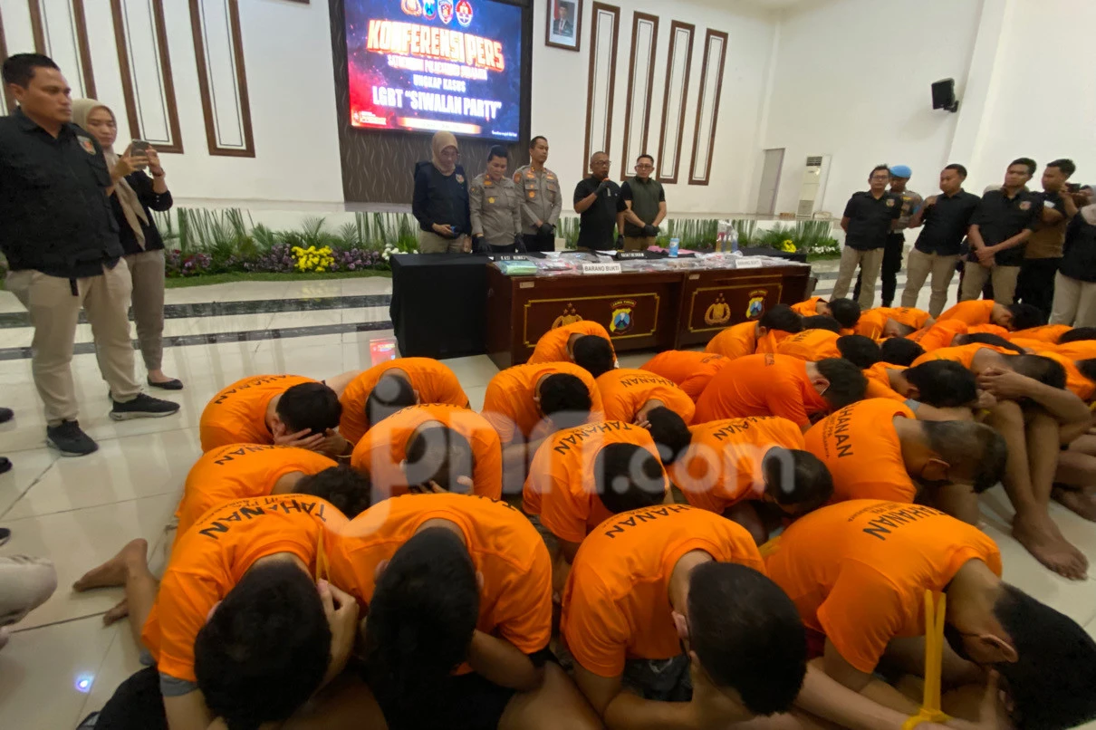 Inilah Peran 34 Tersangka Kasus Pesta Gay di Surabaya, dari Donatur Hingga Peserta