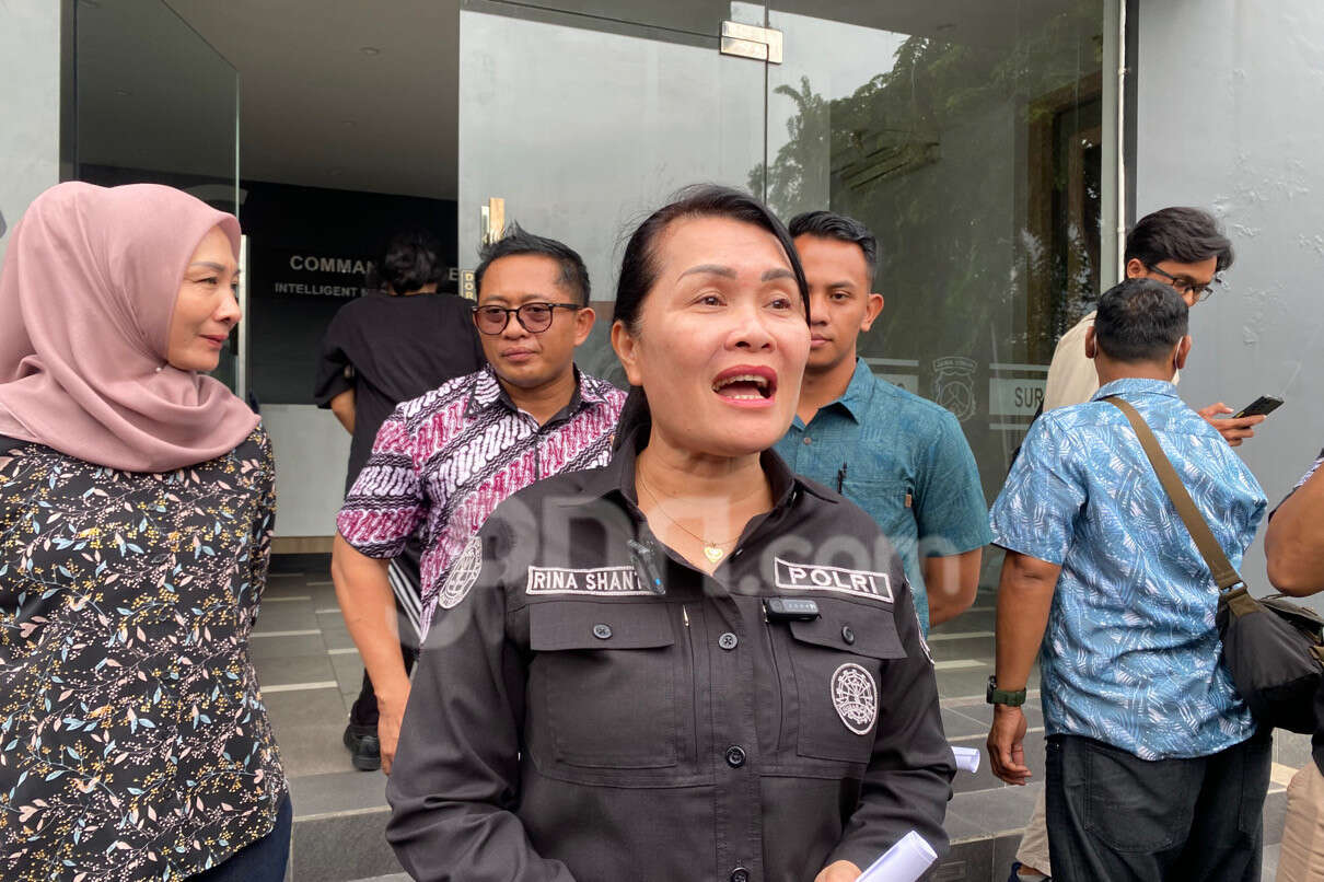 Polisi yang Pukuli Mahasiswa Saat Aksi Indonesia Gelap di Surabaya Diperiksa Propam