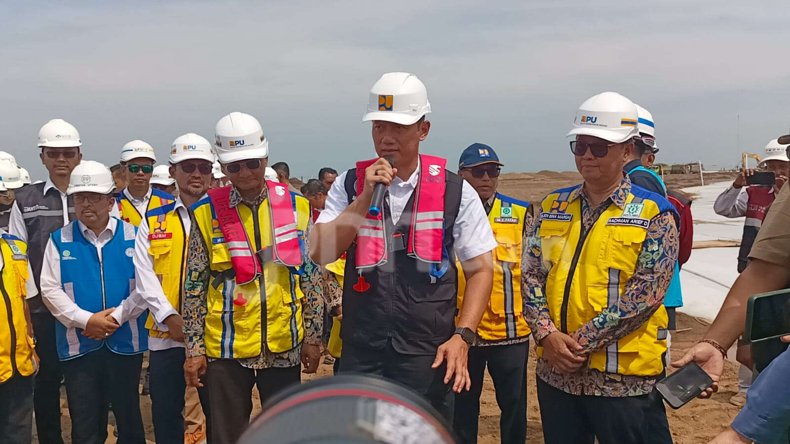 Pembangunan Tol Semarang-Demak Pakai 7,3 Juta Bambu, AHY: Mengatasi Kemacetan & Rob