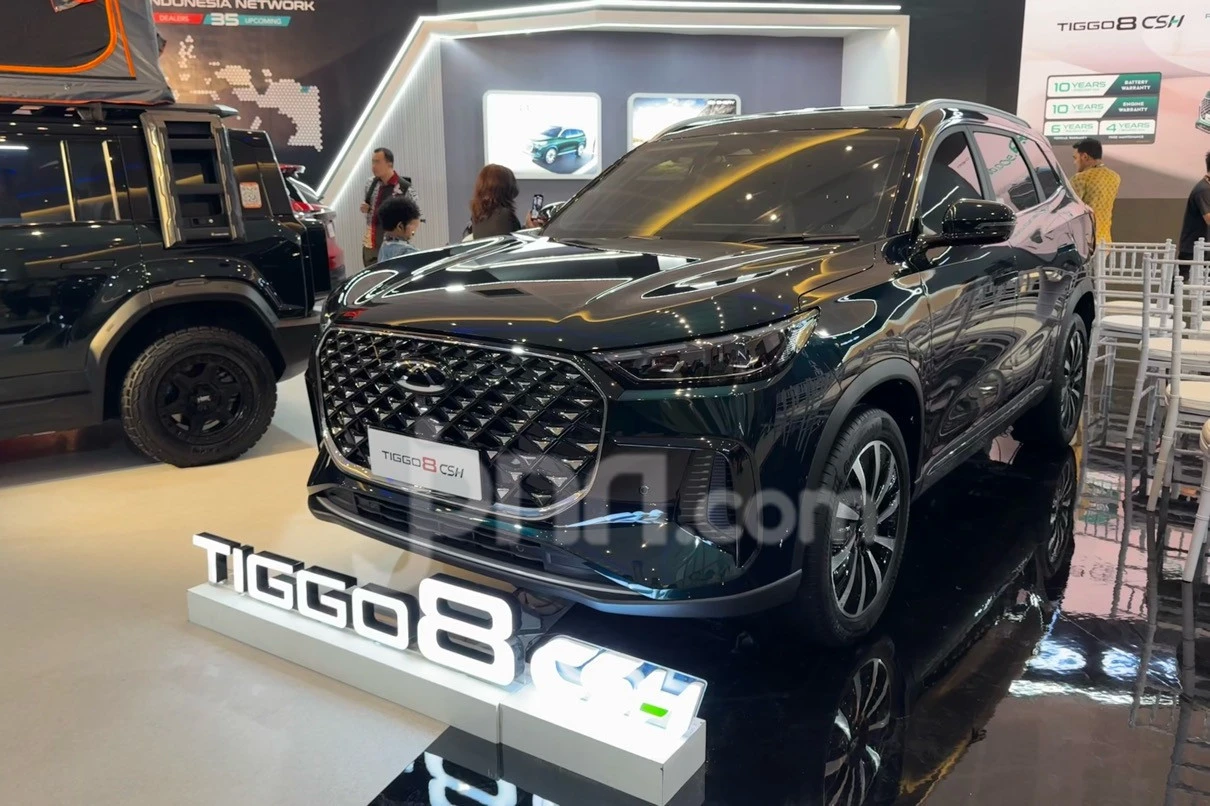 Debut di IIMS Surabaya, Chery TIGGO 8 CSH Tawarkan Jarak Tempuh 1.300 Km