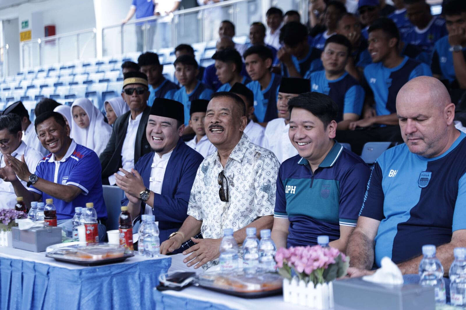 Resmi Kelola Stadion GBLA untuk 30 Tahun, Bos Persib Merespons Soal Mitos Buruk