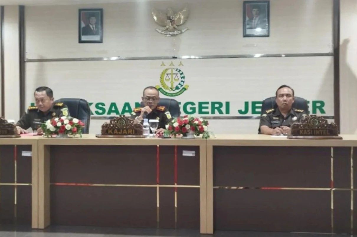 Korupsi Sosraperda DPRD Jember, Kejari Tetapkan 5 Orang Tersangka & Sita Rp108 Juta