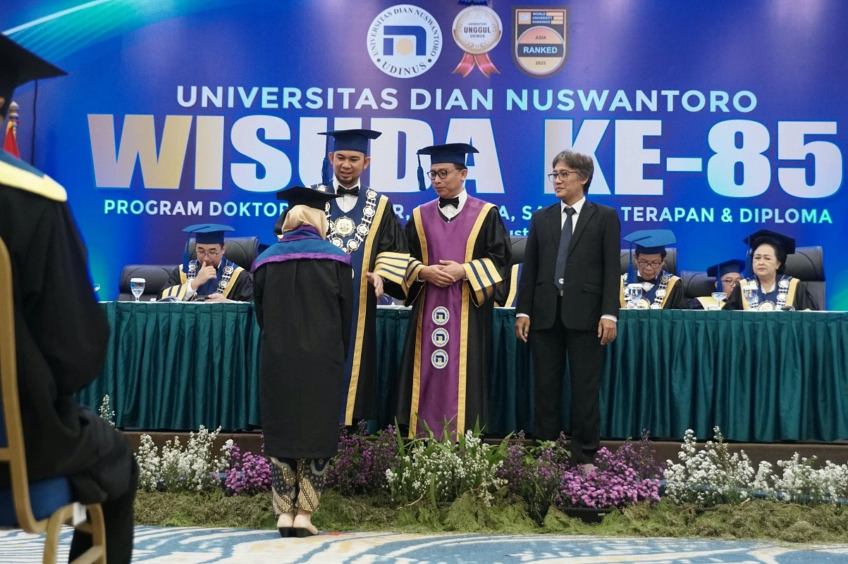 Wisuda ke-85 Udinus: Gandeng BSSN, Hadirkan Lab IoT hingga Cyber Security