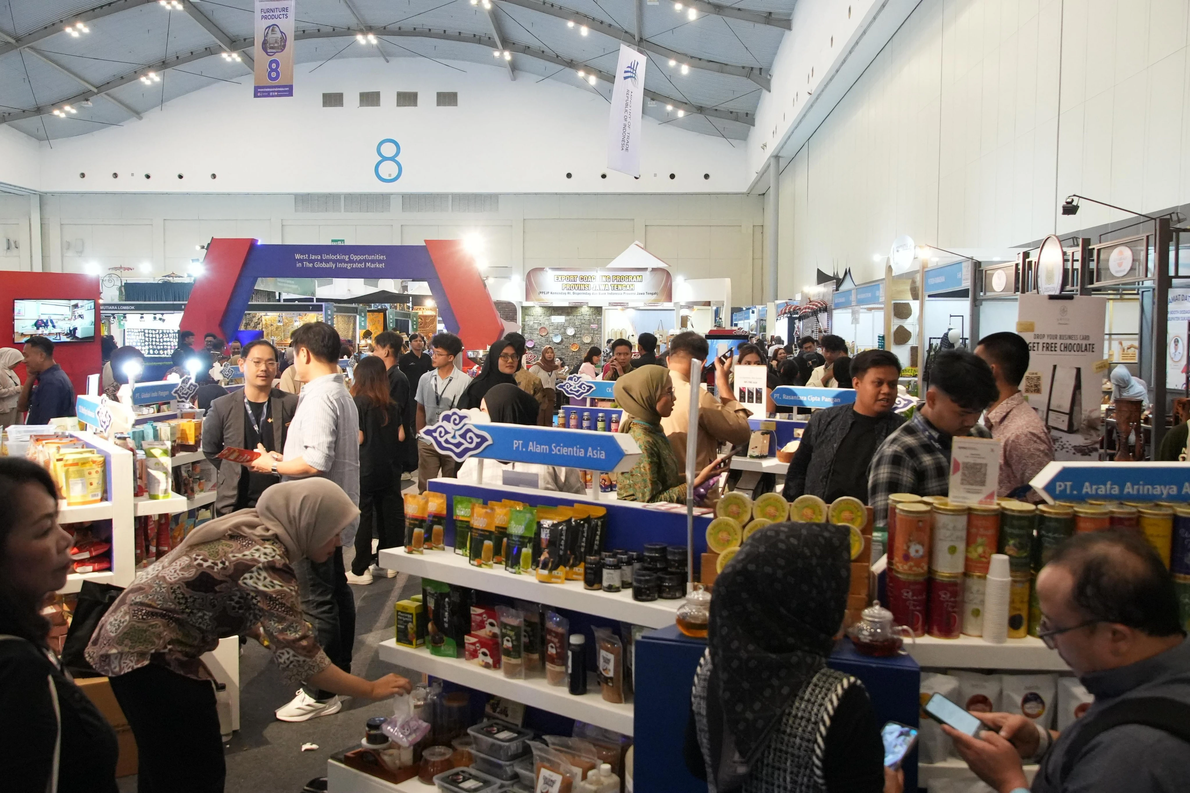 WJX 2025 Sukses Besar, IKM dan UMKM Jabar Bukukan Transaksi USD19,85 juta