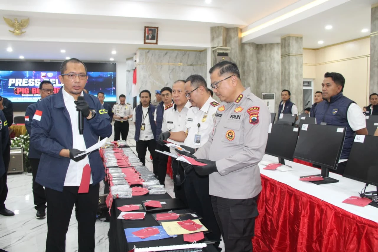 Sindikat Penipuan Cinta Berkedok Investasi di Sukoharjo Raup Rp41 Miliar, 11 WNA Jadi Tersangka