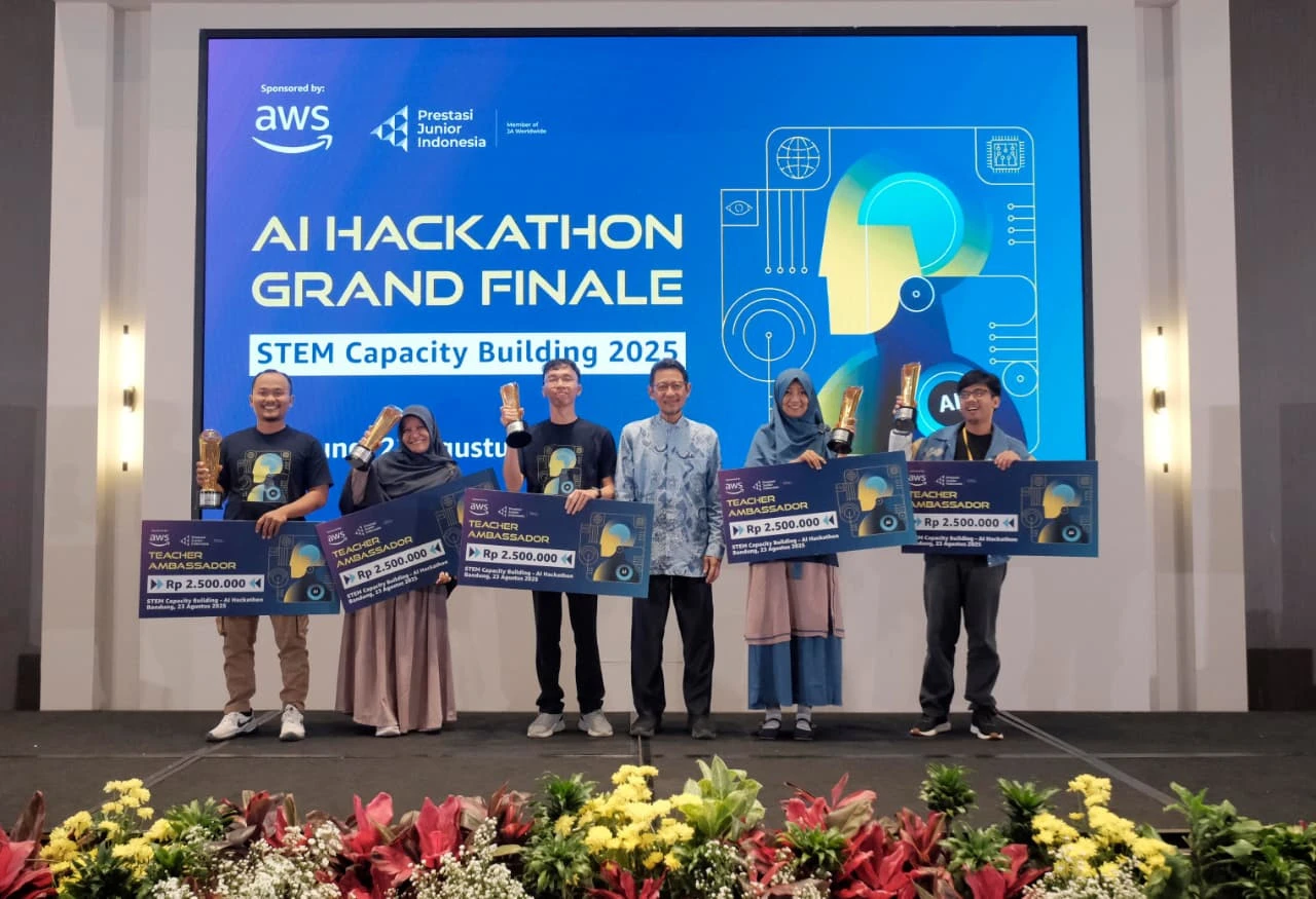AWS dan PJI Tingkatkan Literasi AI Guru dan Siswa Jawa Barat Lewat STEM Capacity Building