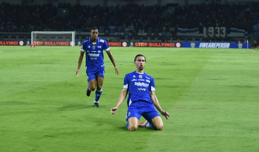 Dapat Tawaran Lebih Tinggi, Andrew Jung Tinggalkan Persib