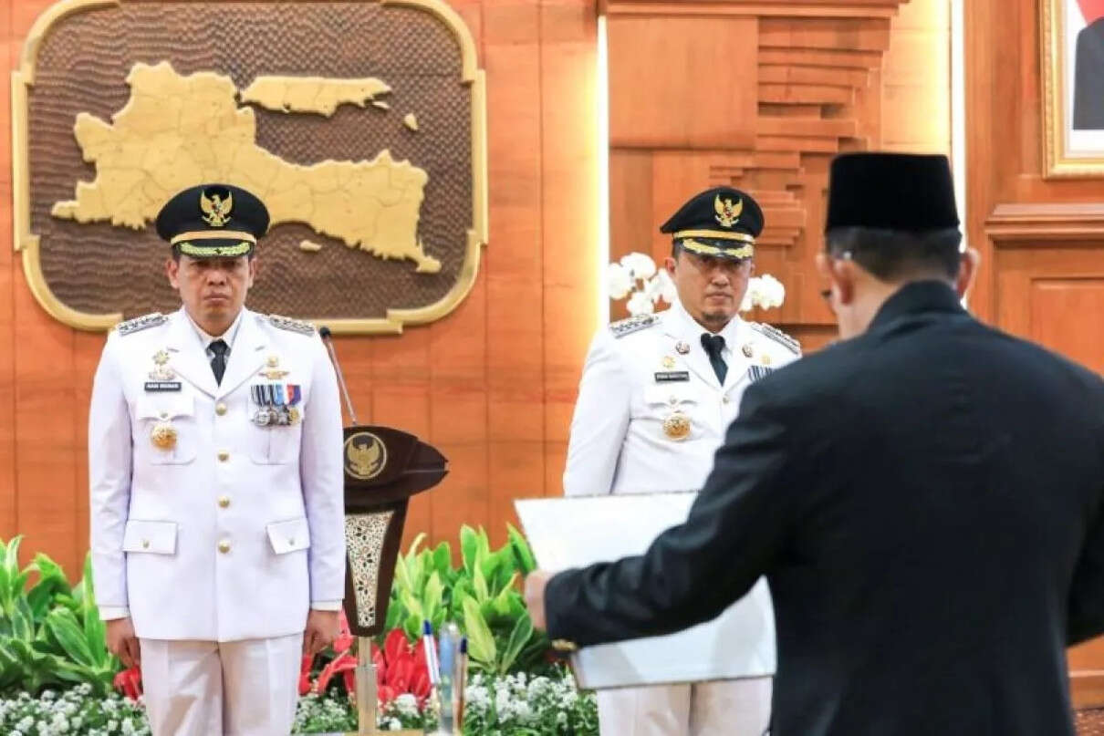 Hadi Wawan dan Teguh Narutomo Dilantik Jadi Pj Bupati Bondowoso & Pj Bupati Jombang