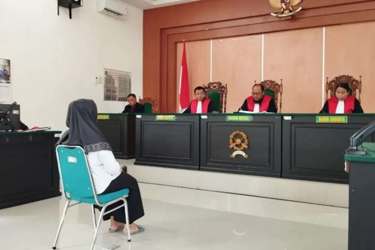 Wanita yang Racuni Pelajar SMP di Pacitan dengan Kopi Sianida Diancam Hukuman Mati