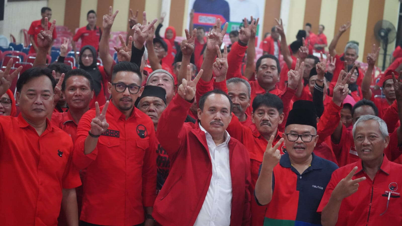 Jeje Wiradinata Ajak Kader PDIP Kuningan Door To Door Menangkan Pilgub Jabar 2024