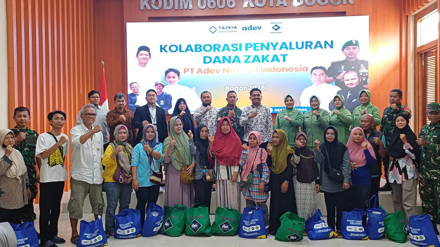 HUT ke-80 TNI: Kodim 0606 Kota Bogor Bersama PT Adev dan Tazkia Bagikan 1.000 Sembako
