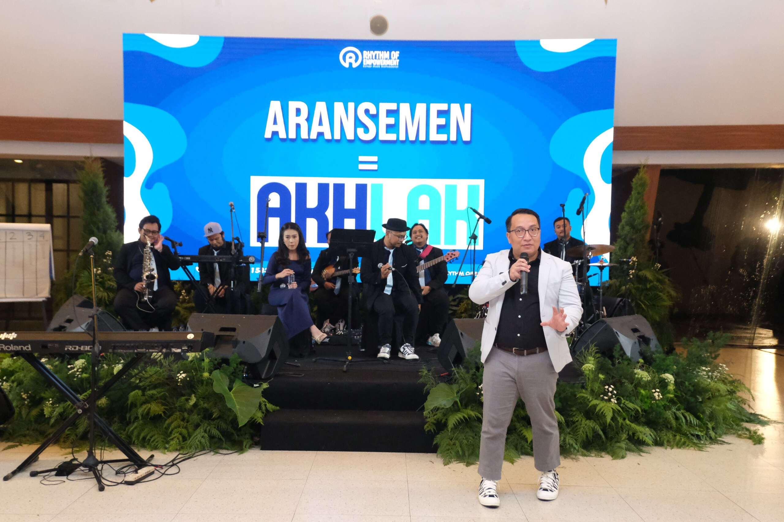 ROE Booster Penggiat Agent of change Melalui Motivasi Analogi Musik