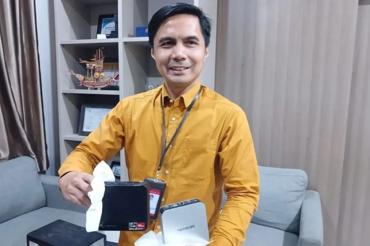 Unej Sita Perangkat Elektronik Diduga Bagian Sindikat Perjokian UTBK SNBT