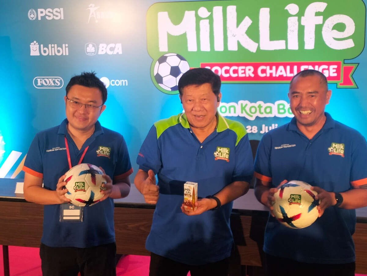 389 Siswi SD & MI di Solo Akan Berlaga di MilkLife Soccer Challenge