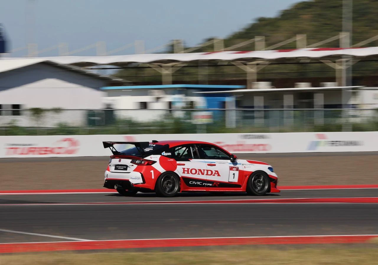 Honda Racing Indonesia Berambisi Buktikan Lagi Honda Brio Terbaik di Sirkuit Mandalika