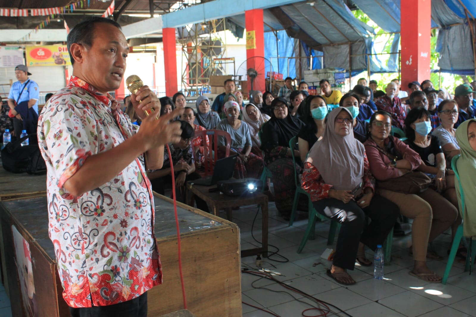 PD Pasar Surya Mulai Revitalisasi Pasar Kembang, Pedagang Dipindah ke TPS