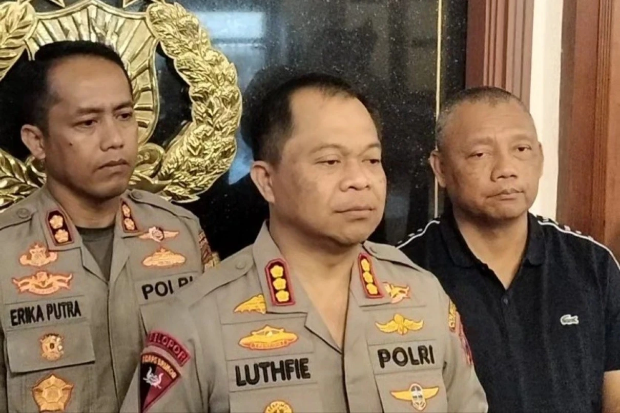 Polisi Sebut Kericuhan di Grahadi Ulah Perusuh, Bukan Pendemo